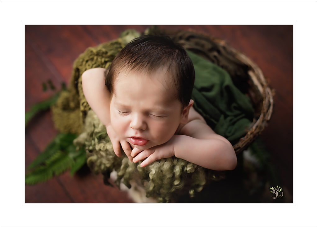 Puyallup baby photographer